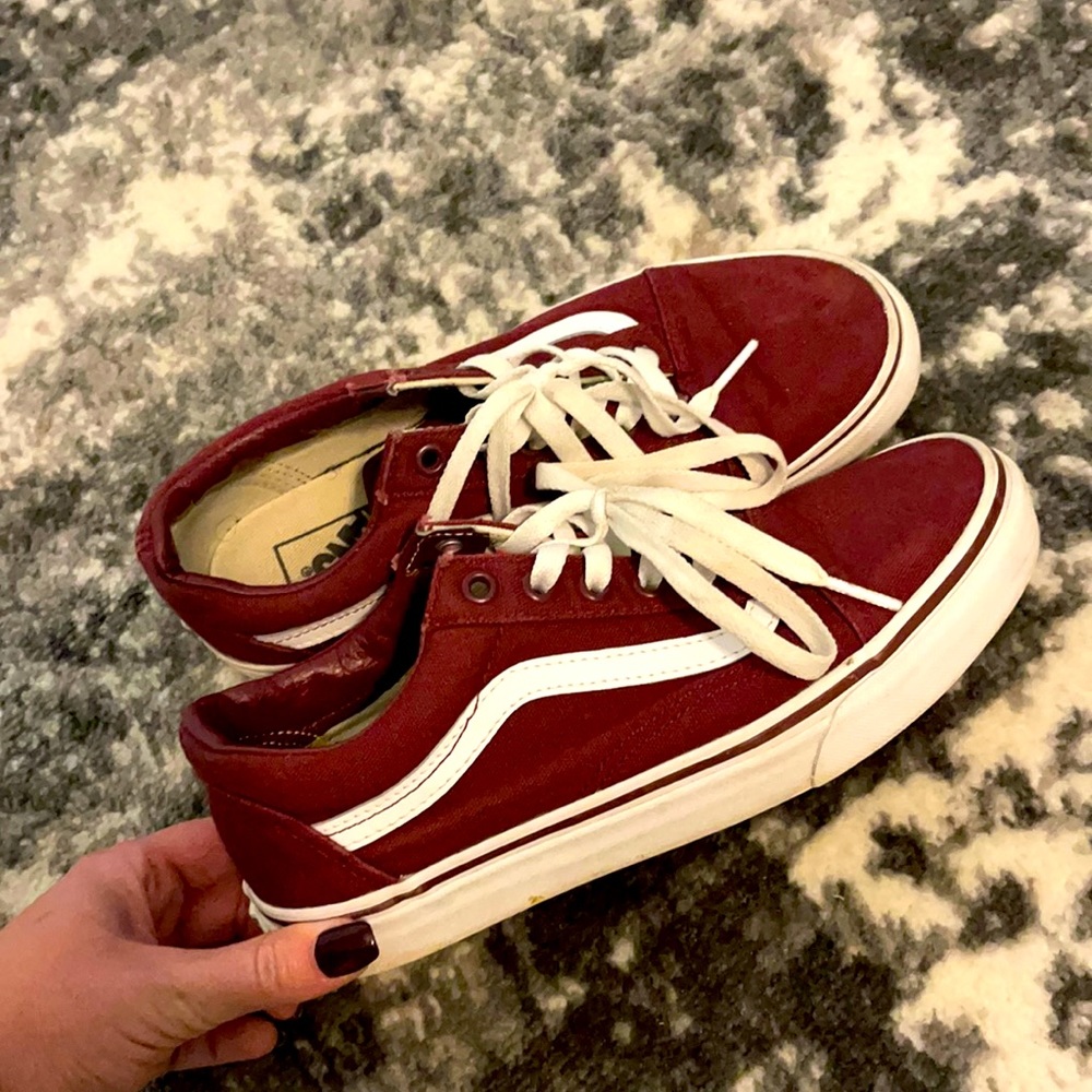 Burgundy Vans! A classic :)